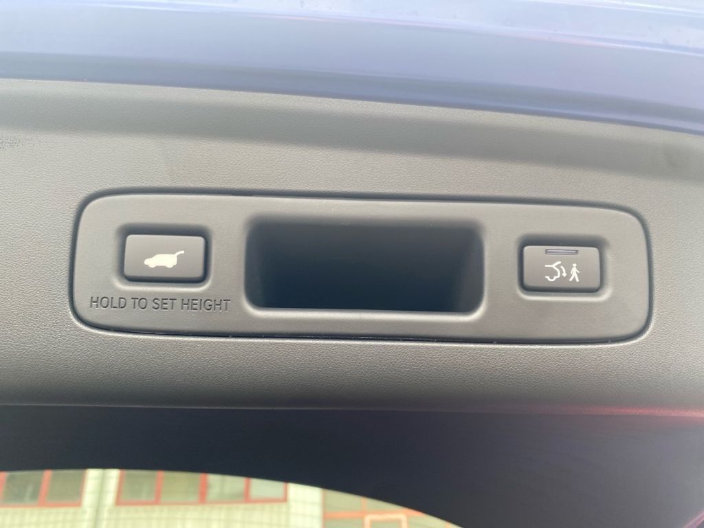 Fahrzeugabbildung Honda ZR-V e:HEV 2.0 i-MMD Hybrid Advance