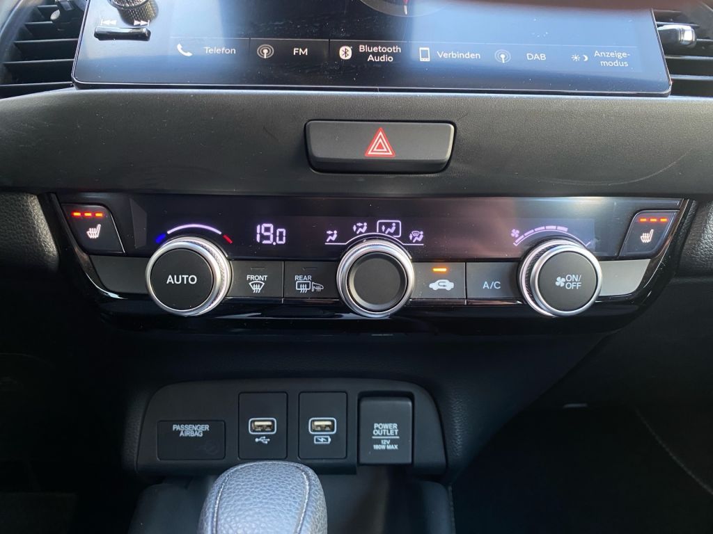 Fahrzeugabbildung Honda Jazz 1.5 i-MMD Hybrid e-CVT Elegance