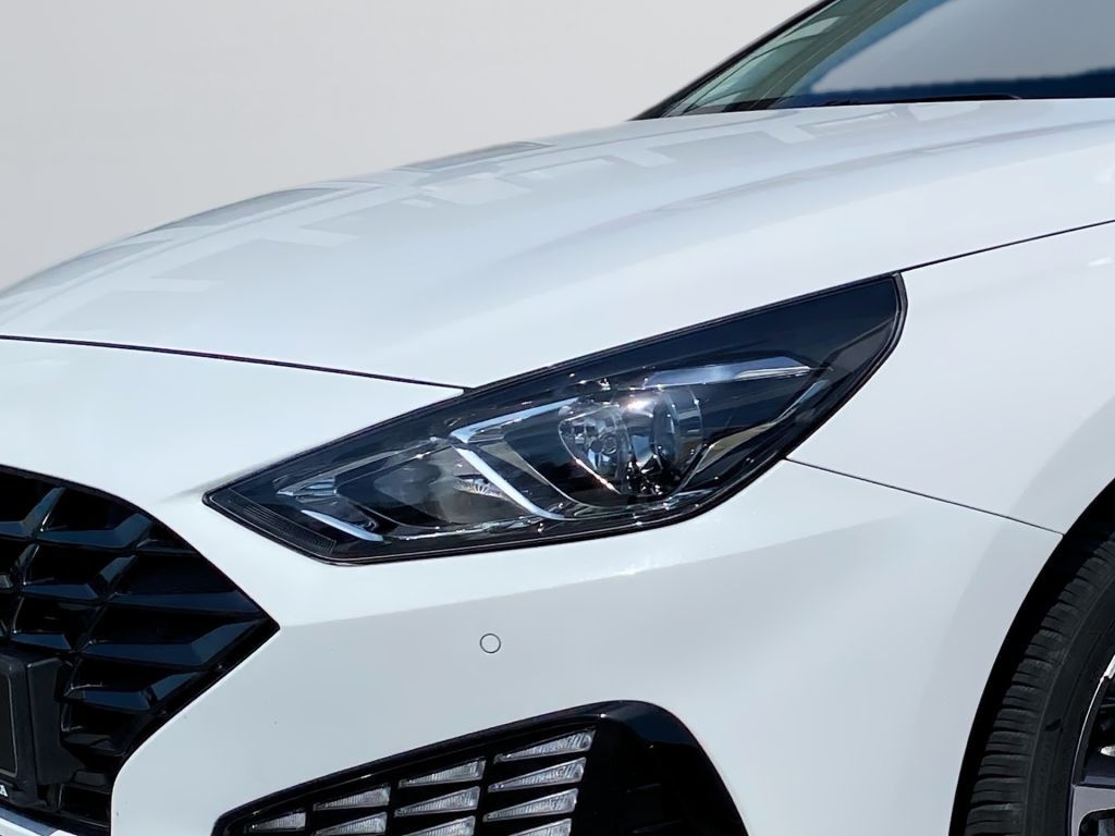 Fahrzeugabbildung Hyundai i30 1.5 T-GDI 48V-Hybrid Trend Navi