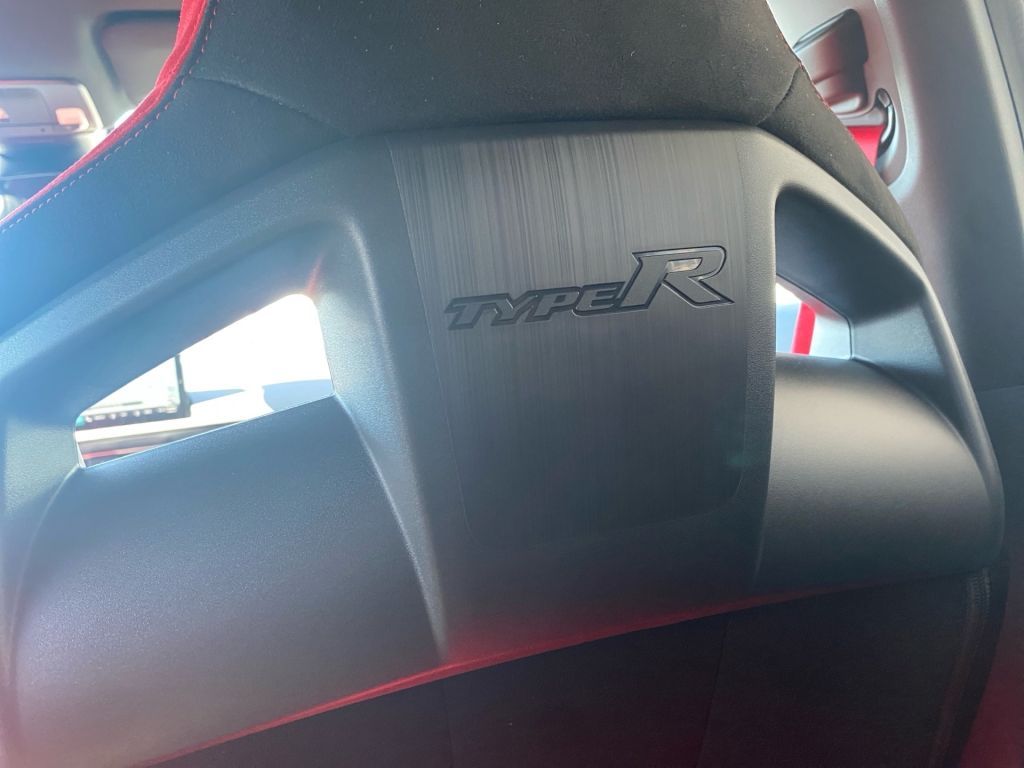 Fahrzeugabbildung Honda Civic 2.0 VTEC Turbo Type R (FE) J.A.S. Edition