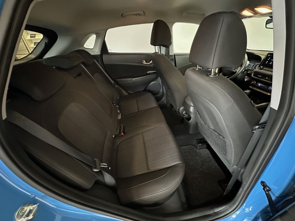 Fahrzeugabbildung Hyundai KONA 1.0 T-GDI Intro+LED+Navi+R.Kamera+Scheckhef