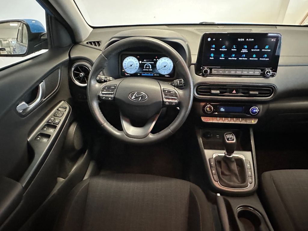 Fahrzeugabbildung Hyundai KONA 1.0 T-GDI Intro+LED+Navi+R.Kamera+Scheckhef