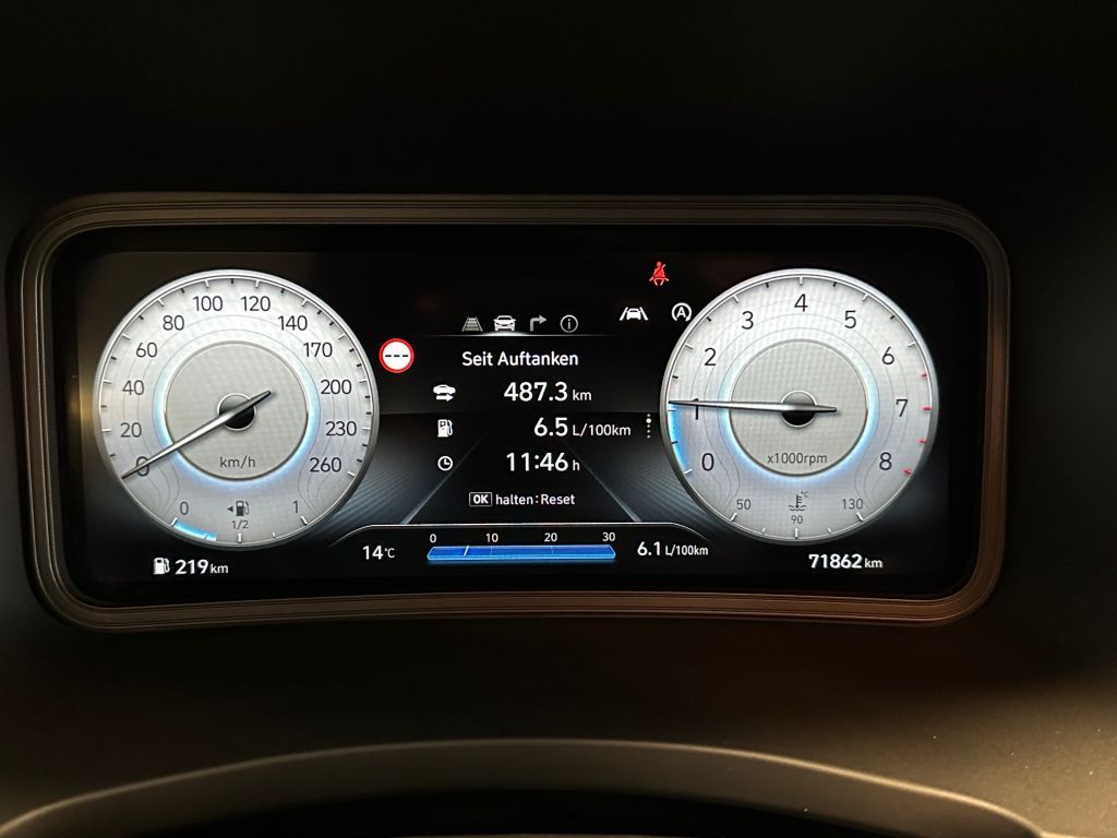 Fahrzeugabbildung Hyundai KONA 1.0 T-GDI Intro+LED+Navi+R.Kamera+Scheckhef