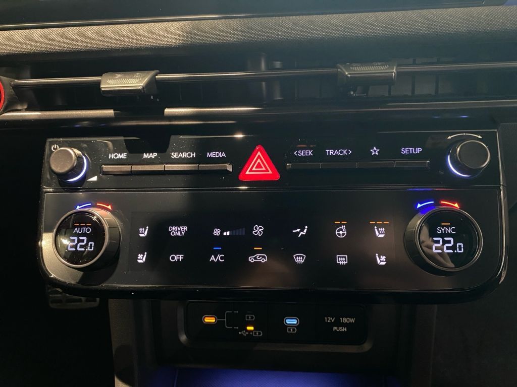 Fahrzeugabbildung Hyundai TUCSON 1.6 T-GDi Plug-in-Hybrid 2WD N Line +Ass
