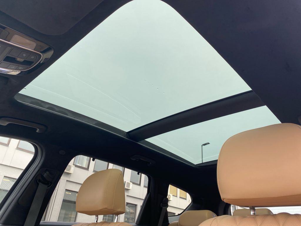 Fahrzeugabbildung Hyundai SANTA FE 1.6 Plugin-Hybrid 4WD Signature