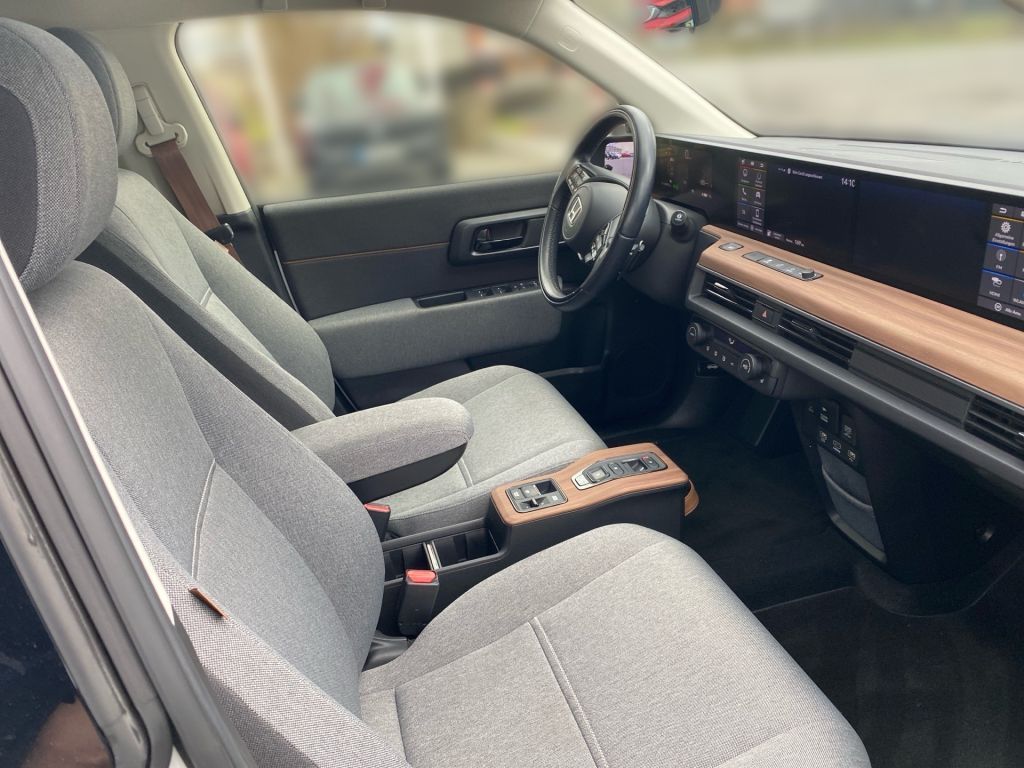 Fahrzeugabbildung Honda Honda e Advance-Paket