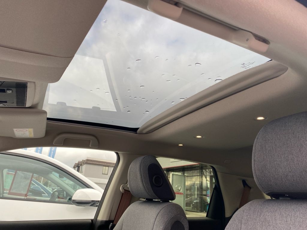 Fahrzeugabbildung Honda Honda e Advance-Paket