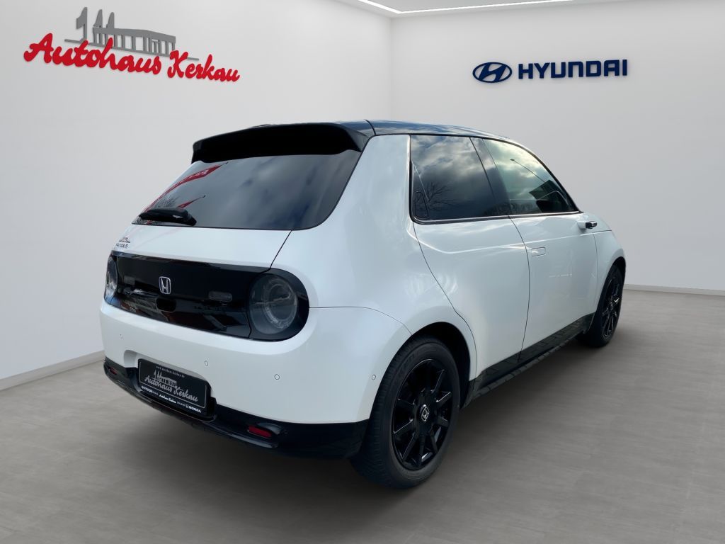 Fahrzeugabbildung Honda Honda e Advance-Paket