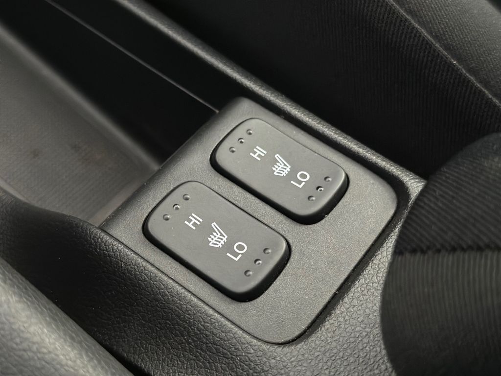 Fahrzeugabbildung Honda Jazz 1.3 CVT Comfort Automatik + Navi +