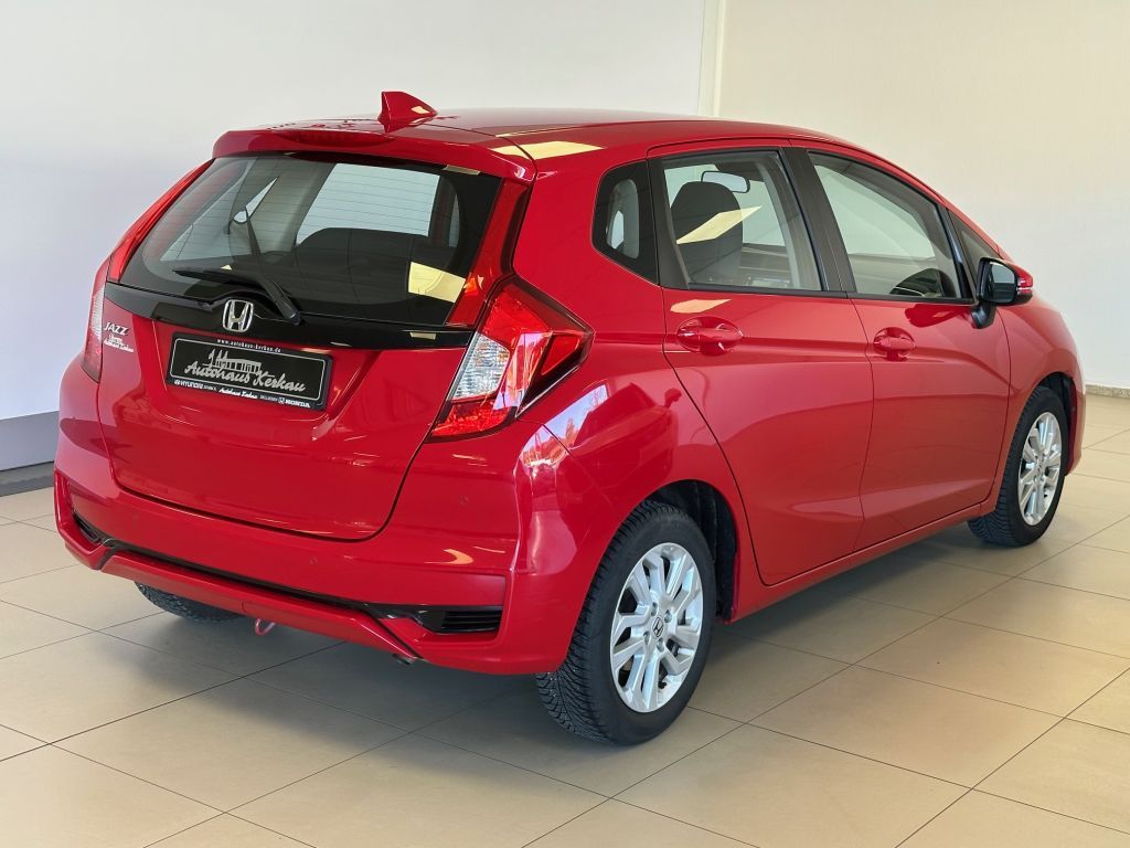 Fahrzeugabbildung Honda Jazz 1.3 CVT Comfort Automatik + Navi +