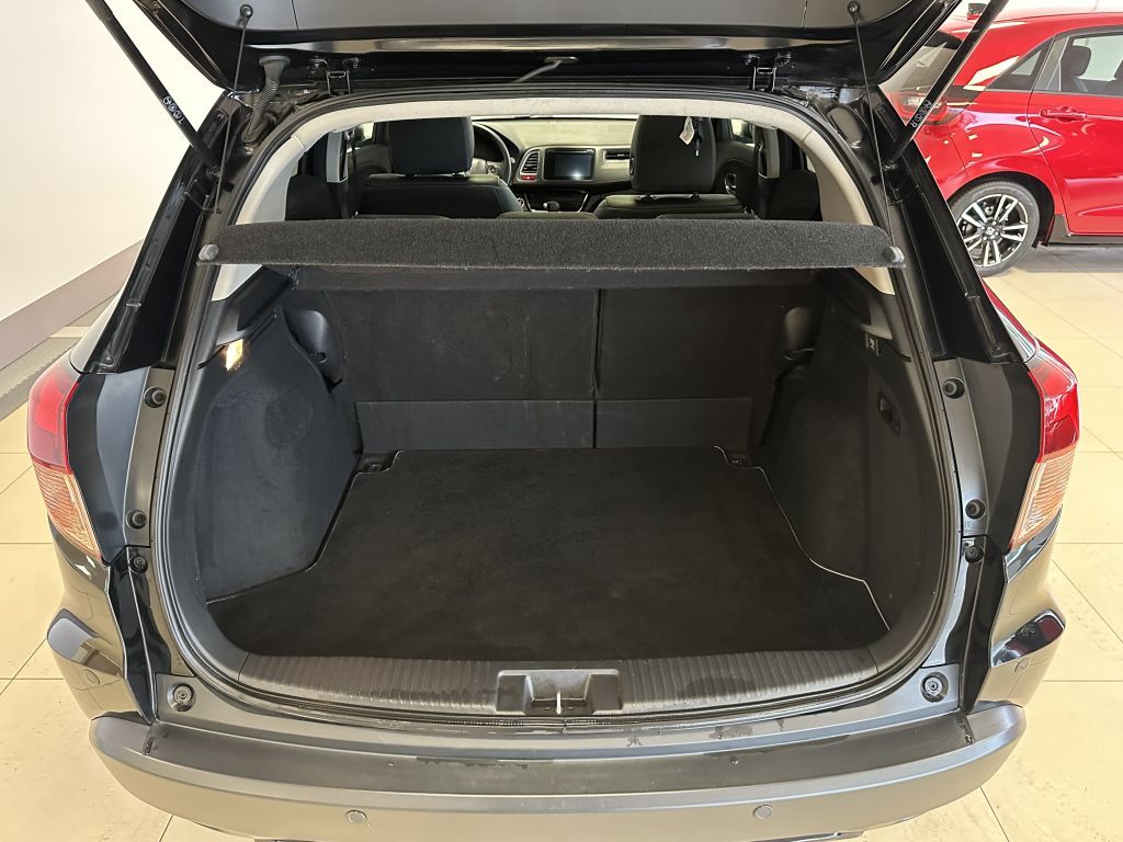 Fahrzeugabbildung Honda HR-V 1.5 i-VTEC CVT Executive + Black Edition +