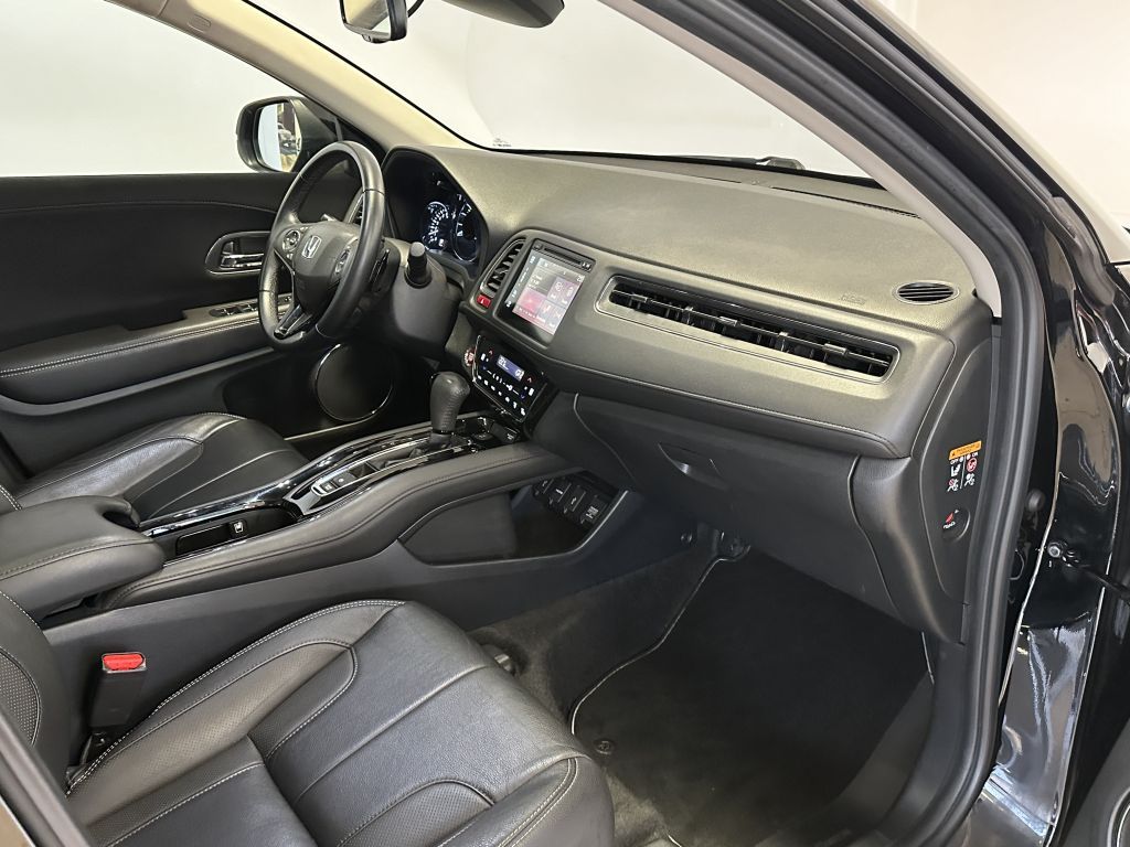 Fahrzeugabbildung Honda HR-V 1.5 i-VTEC CVT Executive + Black Edition +