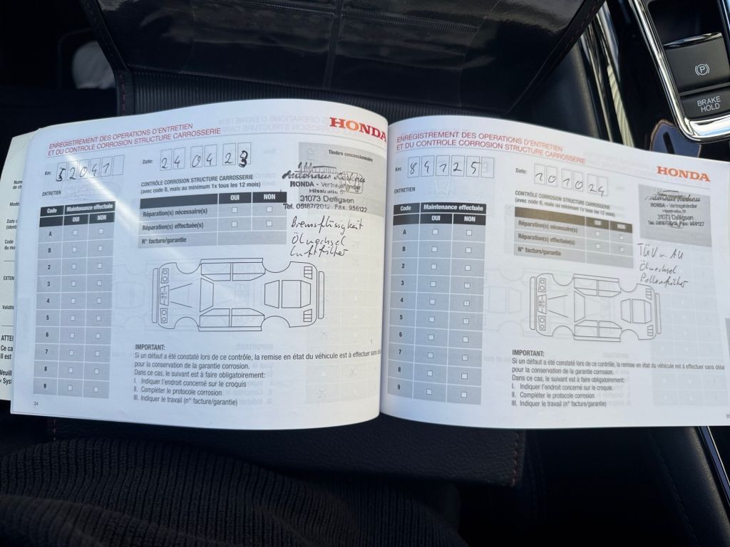 Fahrzeugabbildung Honda HR-V 1.5 i-VTEC CVT Executive*Black Edition*Pano