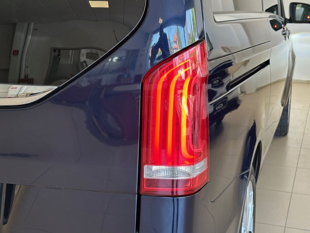 Fahrzeugabbildung Mercedes-Benz V 220 d lang+ Avantgarde Edition+360°+LED+6Sitze