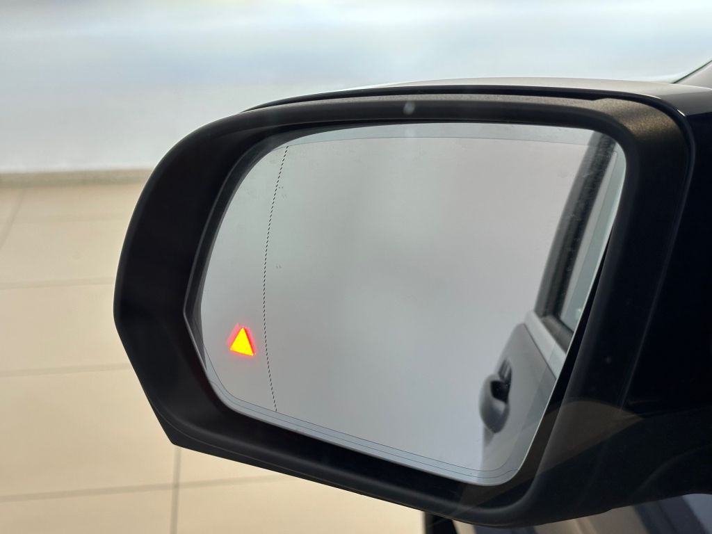 Fahrzeugabbildung Mercedes-Benz V 220 d lang+ Avantgarde Edition+360°+LED+6Sitze