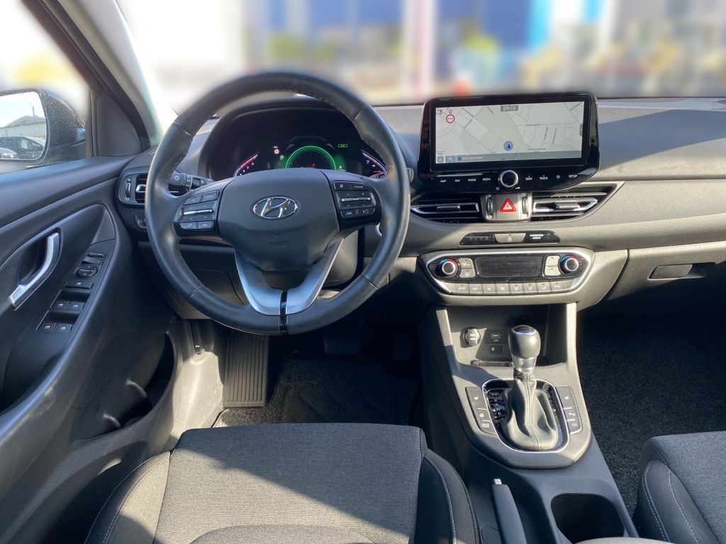 Fahrzeugabbildung Hyundai i30 1.5 T-GDI 48V-Hybrid EDITION 30+