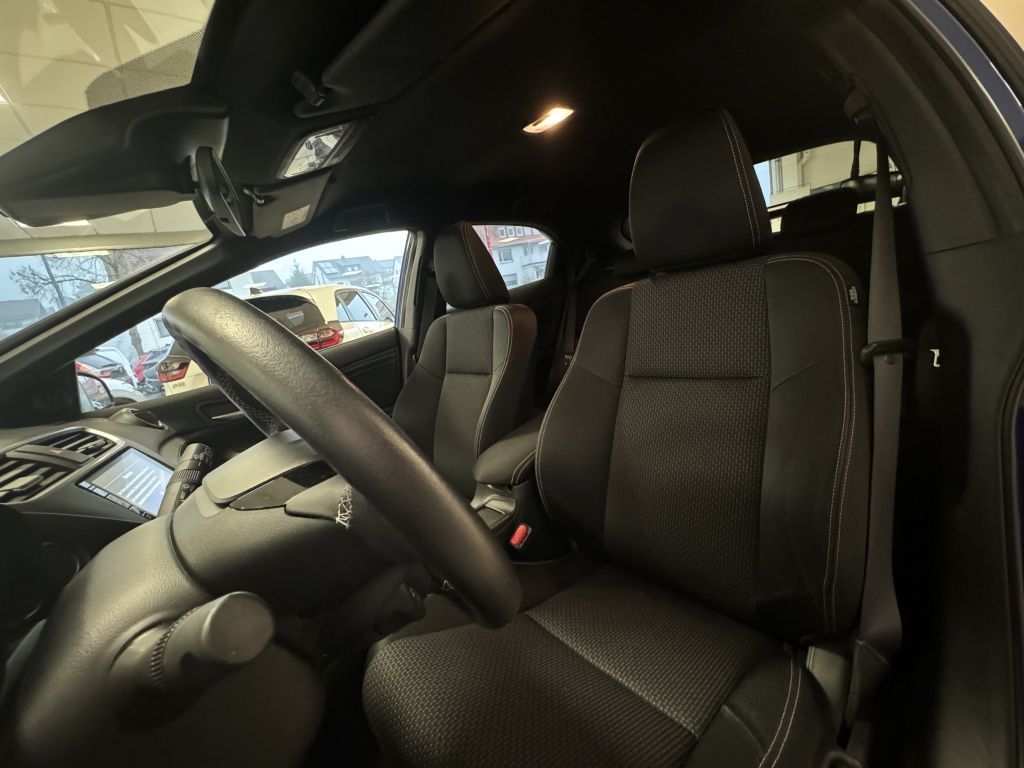 Fahrzeugabbildung Honda Civic 1.8 i-VTEC Sport +1.HAND+WR+GARA+R.KAM