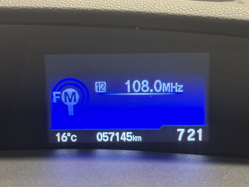 Fahrzeugabbildung Honda Civic 1.8 i-VTEC Sport +1.HAND+WR+GARA+R.KAM