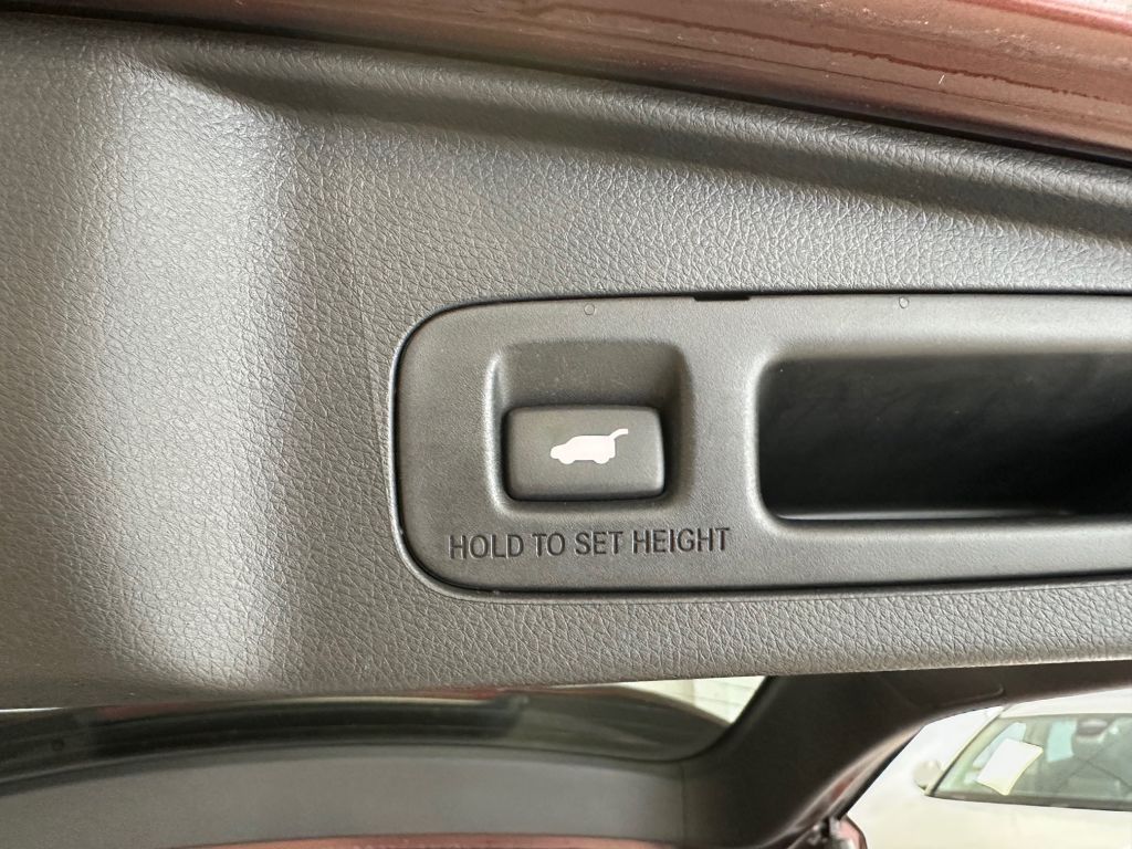 Fahrzeugabbildung Honda CR-V 2.0 i-MMD Hybrid 4WD Executive