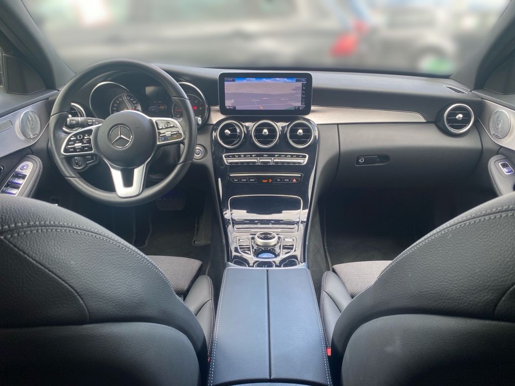 Fahrzeugabbildung Mercedes-Benz C 200 d T 9G-TRONIC