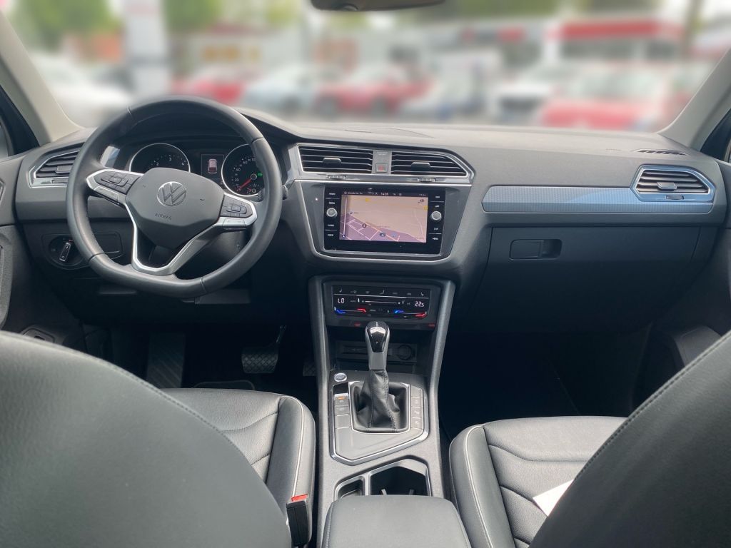 Fahrzeugabbildung Volkswagen Tiguan 2.0 TDI SCR DSG Life