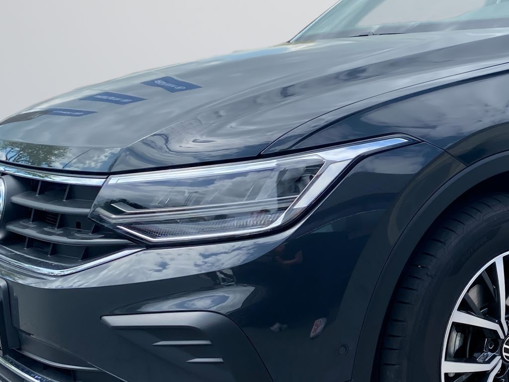Fahrzeugabbildung Volkswagen Tiguan 2.0 TDI SCR DSG Life