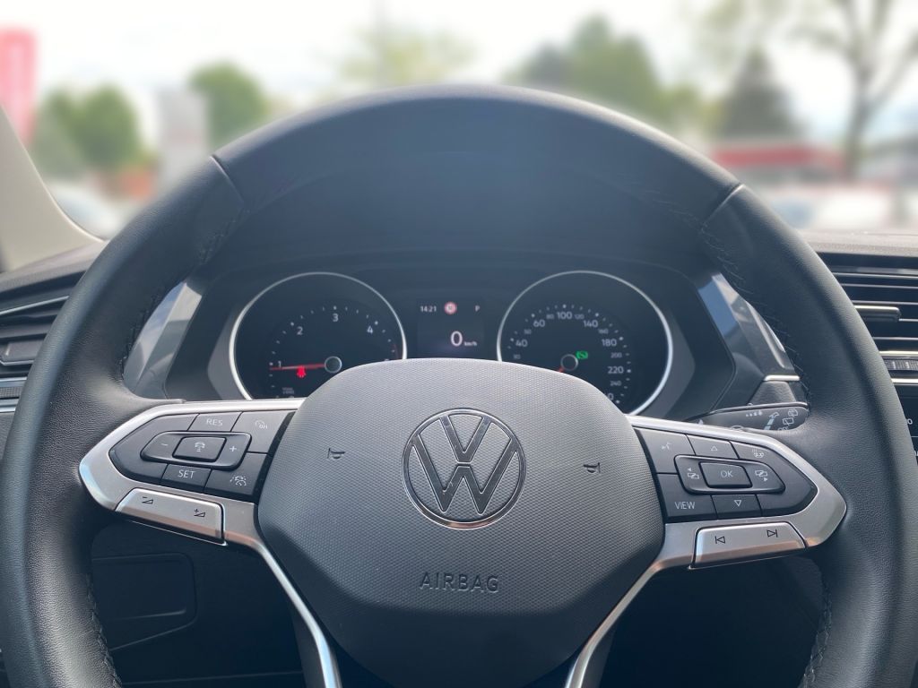 Fahrzeugabbildung Volkswagen Tiguan 2.0 TDI SCR DSG Life