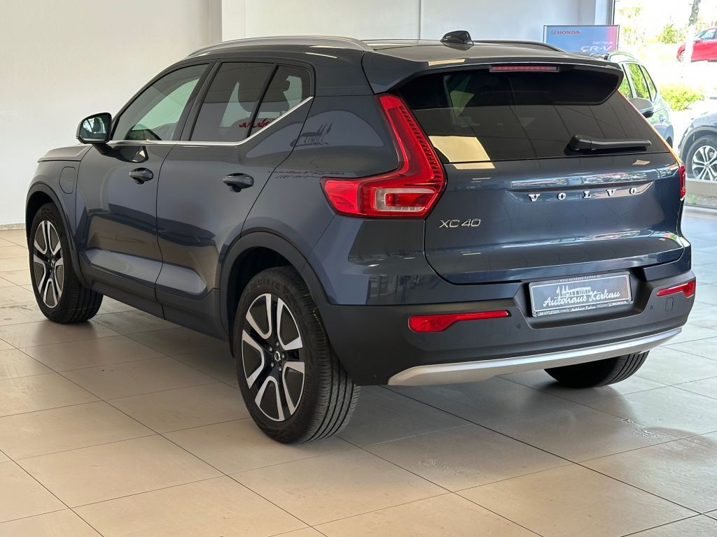 Fahrzeugabbildung Volvo XC40 T5 Recharge Inscription+Panorama+360°+Memor