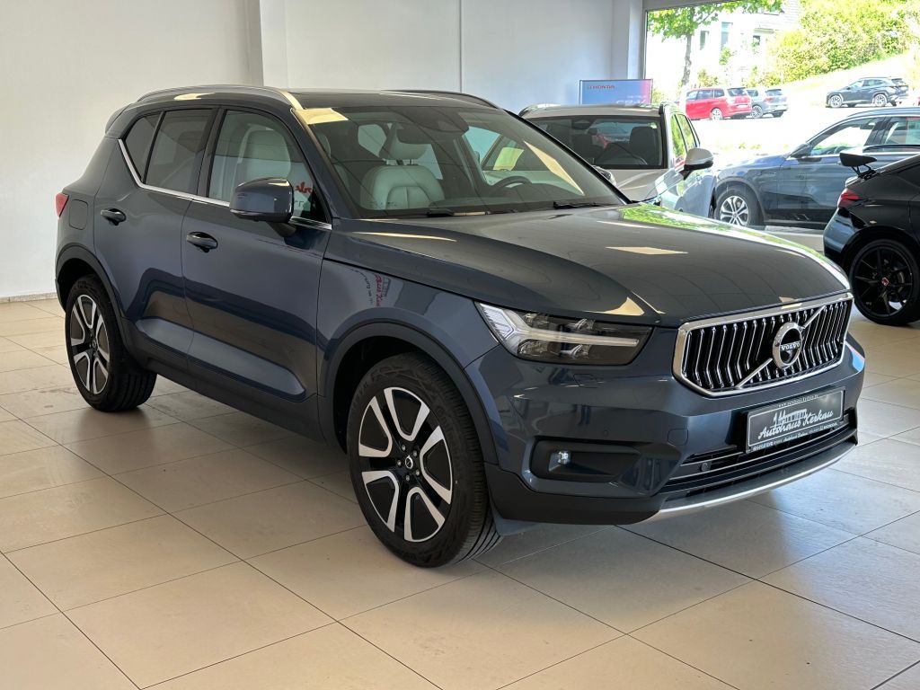 Fahrzeugabbildung Volvo XC40 T5 Recharge Inscription+Panorama+360°+Memor