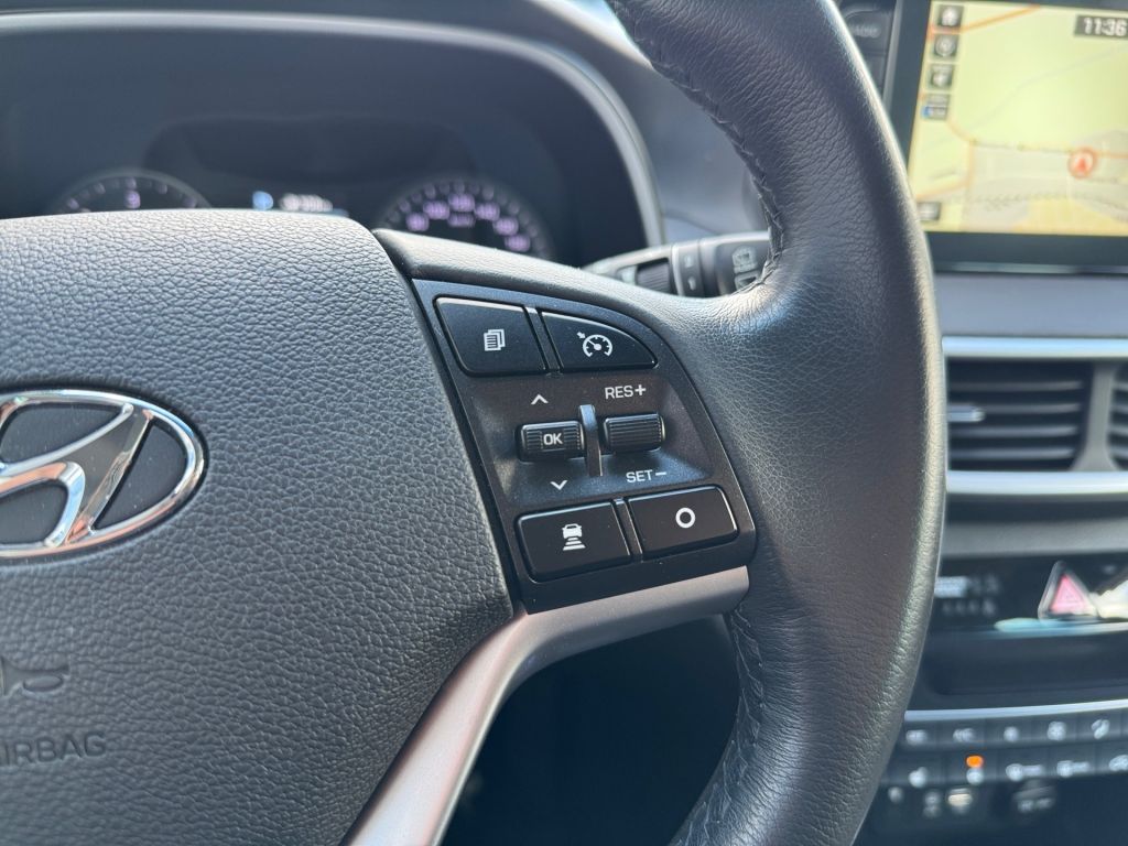 Fahrzeugabbildung Hyundai Tucson 2.0CRDi 4WD Aut. Premium LED+LEDER+ASCC