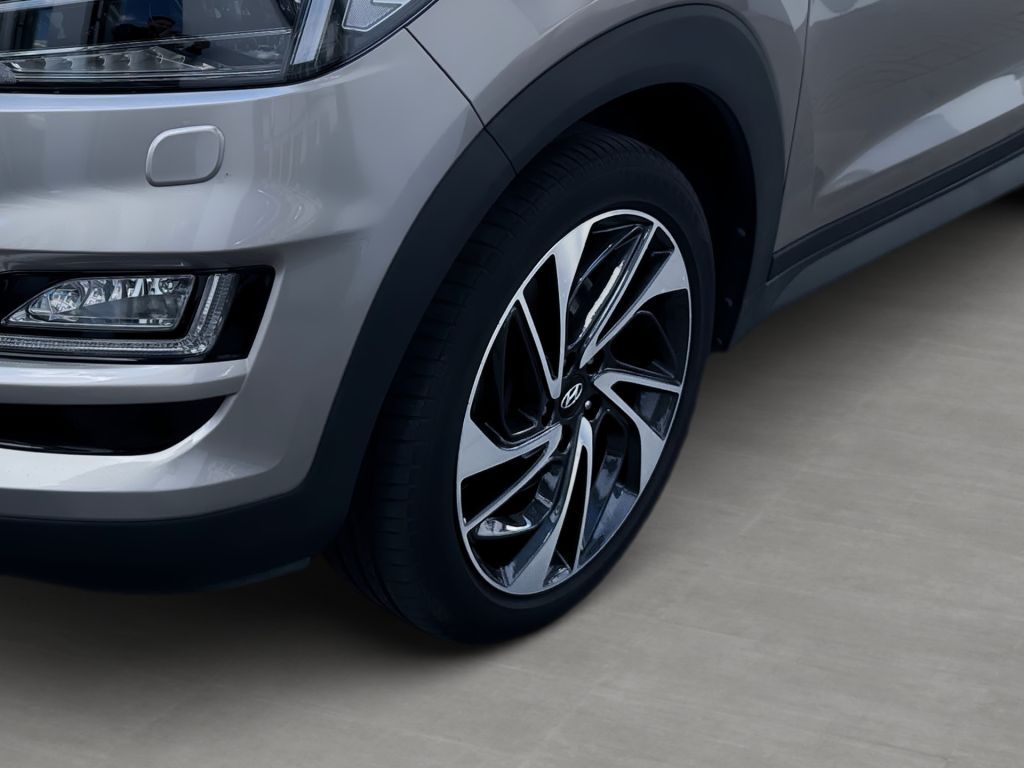 Fahrzeugabbildung Hyundai Tucson 2.0CRDi 4WD Aut. Premium LED+LEDER+ASCC