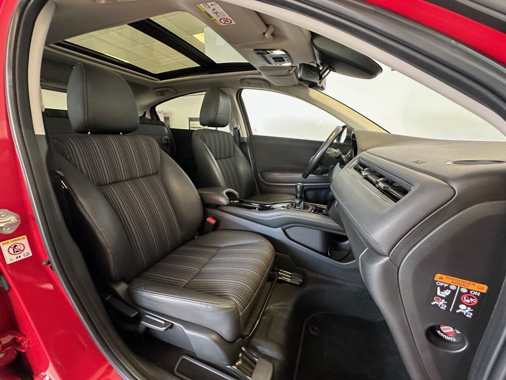 Fahrzeugabbildung Honda HR-V 1.5 i-VTEC Executive+Style Paket + Carplay+