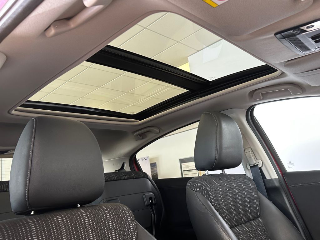 Fahrzeugabbildung Honda HR-V 1.5 i-VTEC Executive+Style Paket + Carplay+