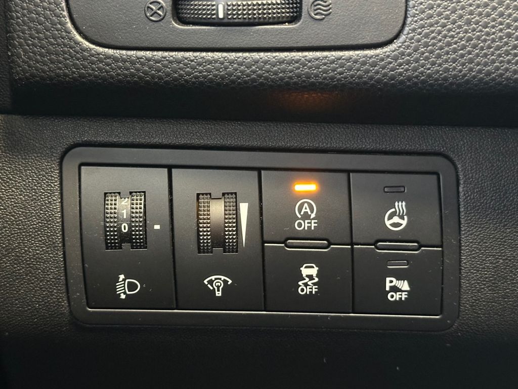 Fahrzeugabbildung Hyundai ix20 1.4 blue Space+Scheckheft+Navi+R.Kam.