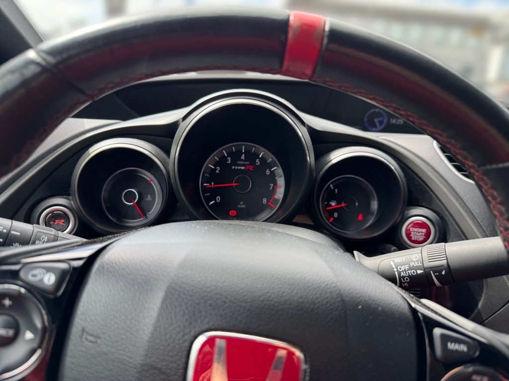 Fahrzeugabbildung Honda Civic 2.0 VTEC Turbo Type R GT