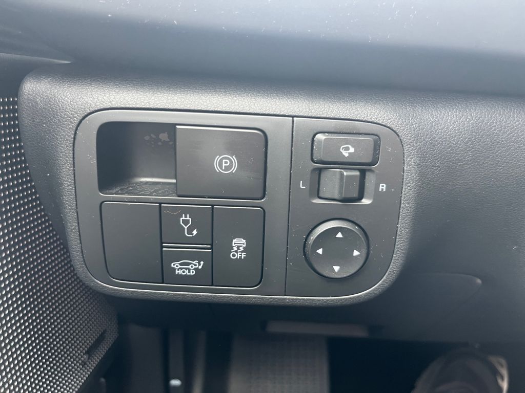 Fahrzeugabbildung Hyundai IONIQ 6 77,4 kWh 4WD Uniq