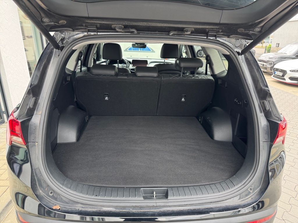 Fahrzeugabbildung Hyundai SANTA FE 1.6 Plugin-Hybrid 4WD Prime