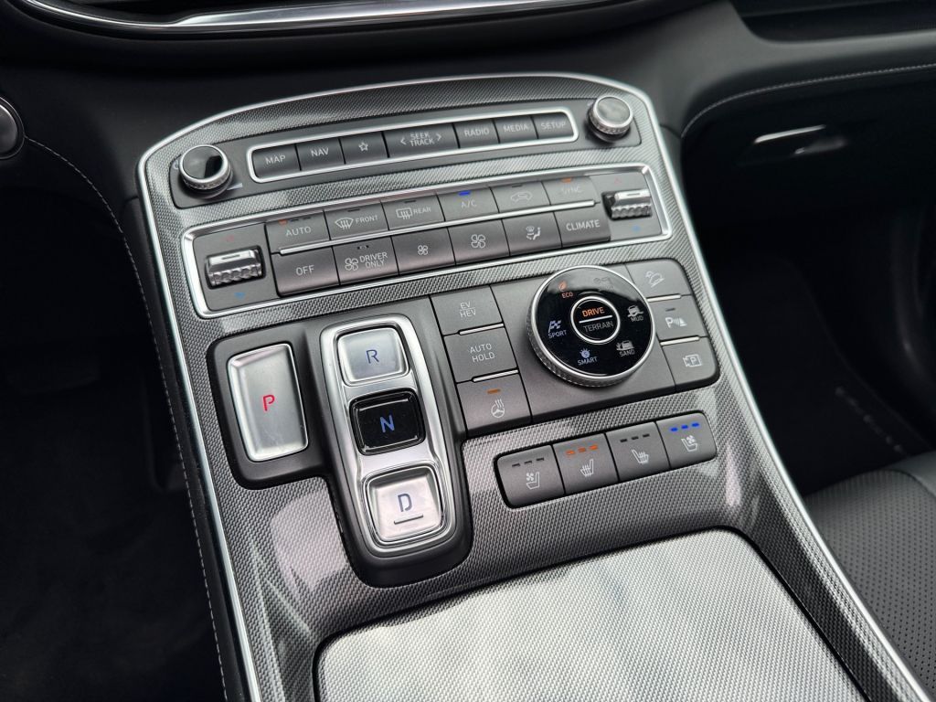 Fahrzeugabbildung Hyundai SANTA FE 1.6 Plugin-Hybrid 4WD Prime