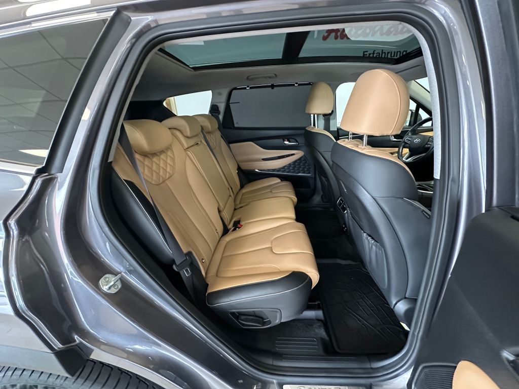 Fahrzeugabbildung Hyundai SANTA FE 1.6 Plugin-Hybrid Prime + inkl. AHK +