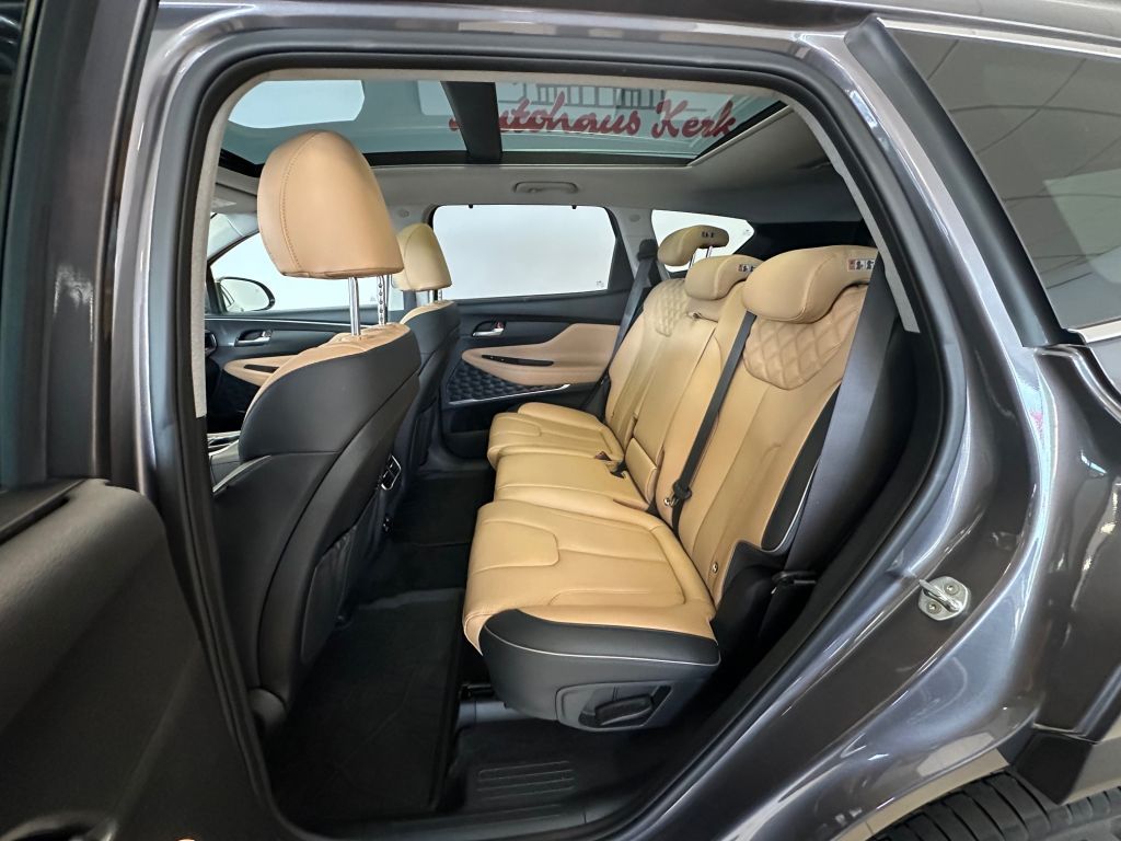 Fahrzeugabbildung Hyundai SANTA FE 1.6 Plugin-Hybrid Prime + inkl. AHK +
