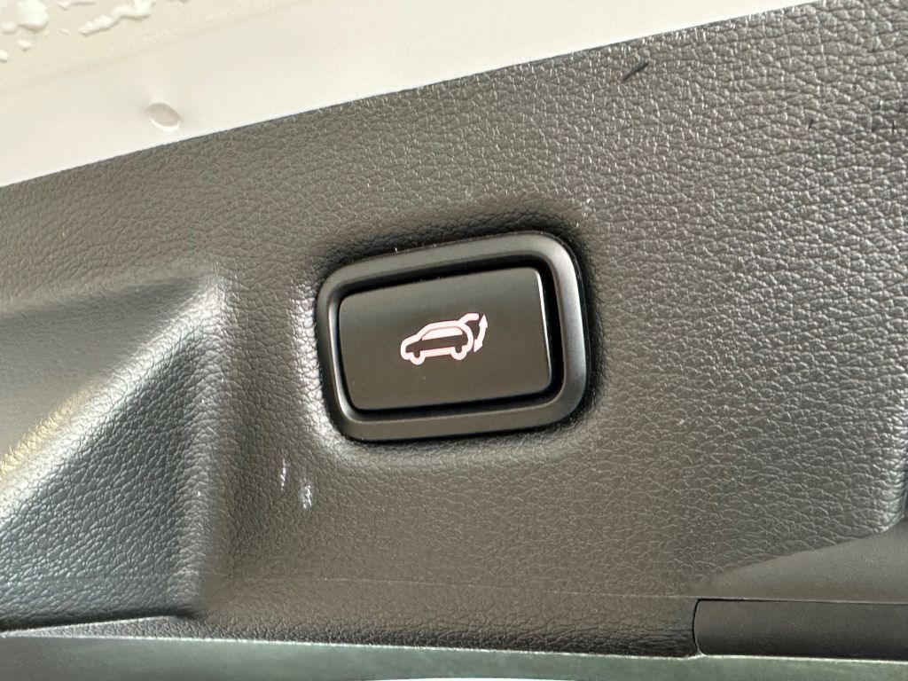 Fahrzeugabbildung Kia XCeed 1.6 GDI PHEV Spirit+Navi+Schiebedch+R.Kam+