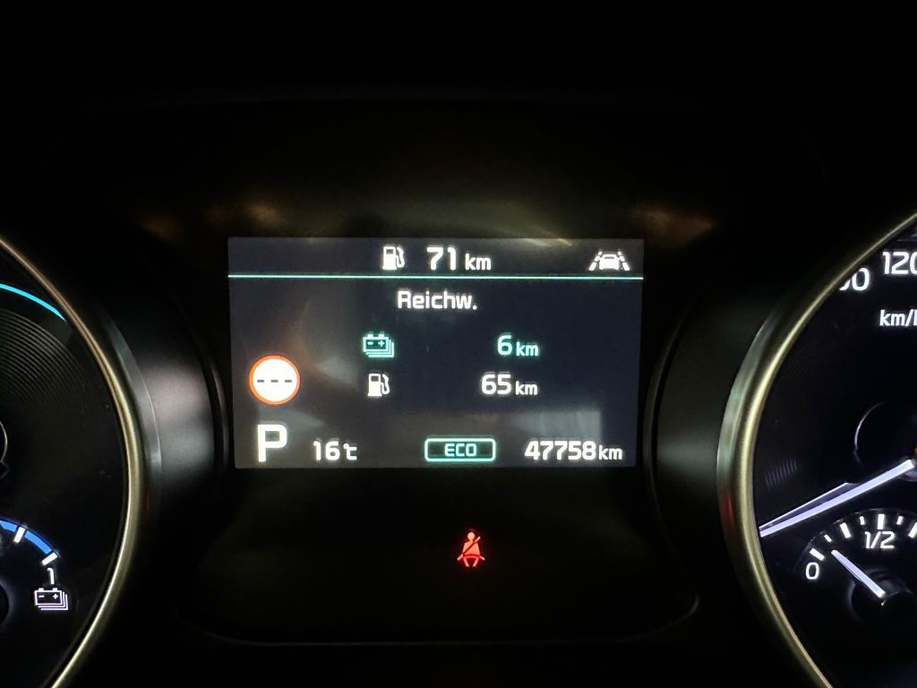 Fahrzeugabbildung Kia XCeed 1.6 GDI PHEV Spirit+Navi+Schiebedch+R.Kam+