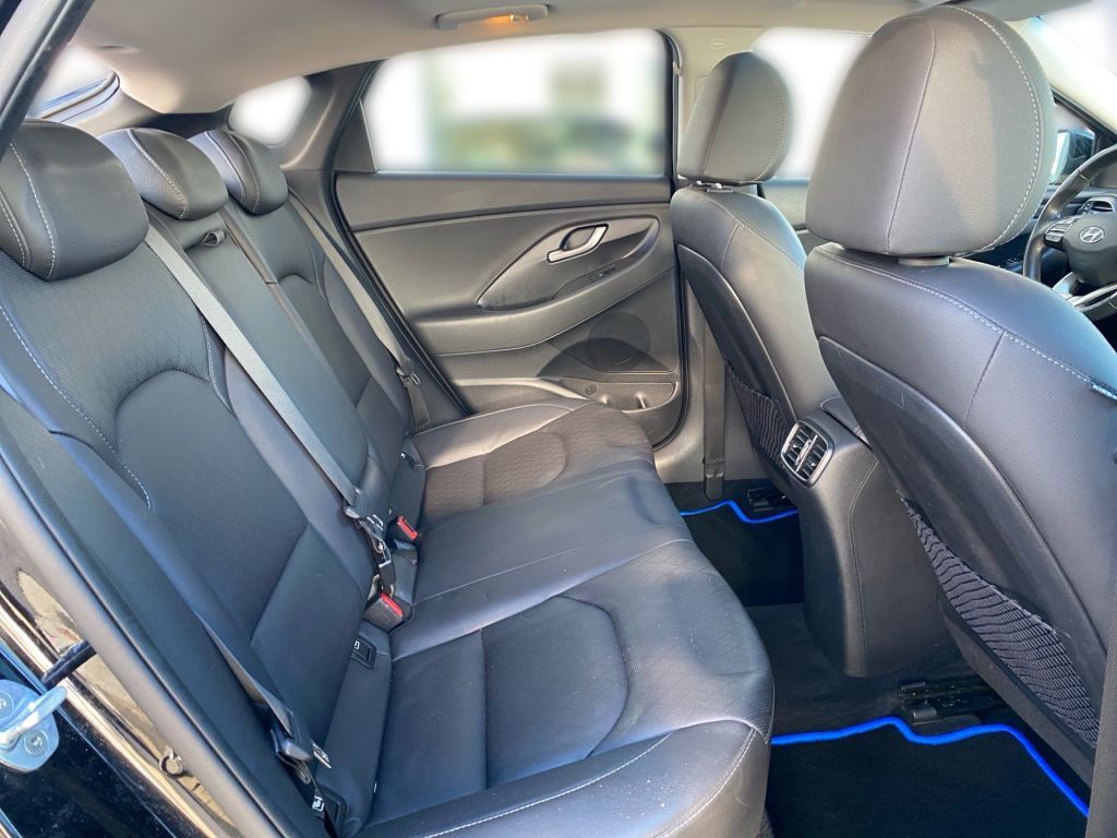 Fahrzeugabbildung Hyundai i30 1.4 T-GDI DCT Fastback Premium