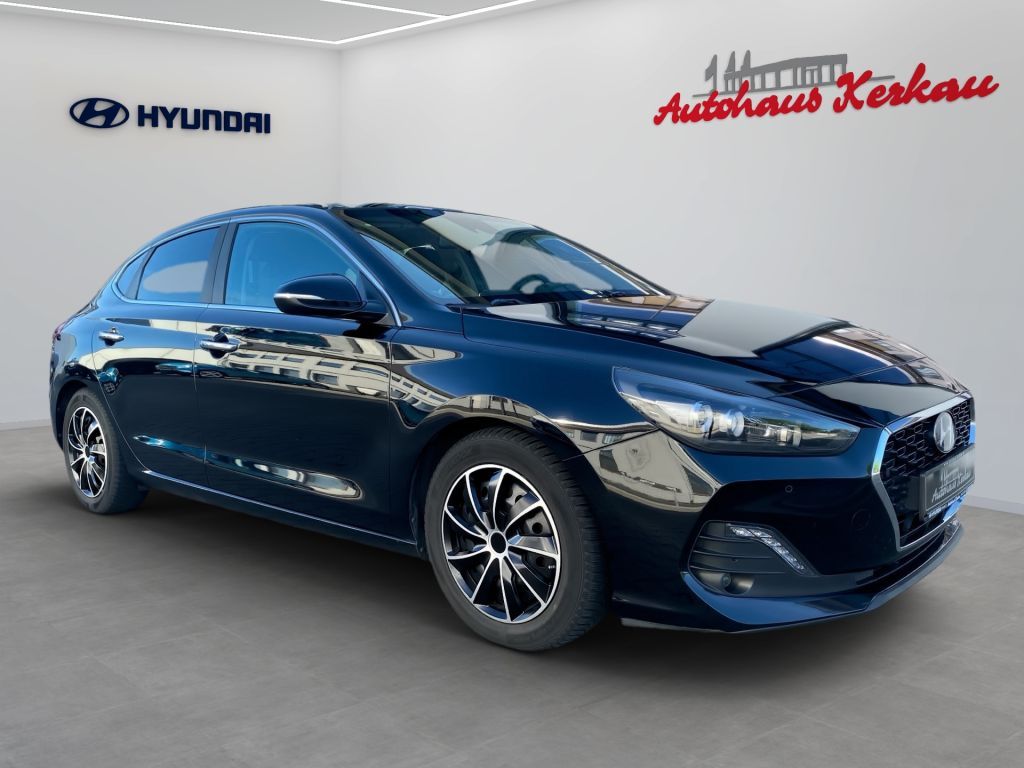 Fahrzeugabbildung Hyundai i30 1.4 T-GDI DCT Fastback Premium