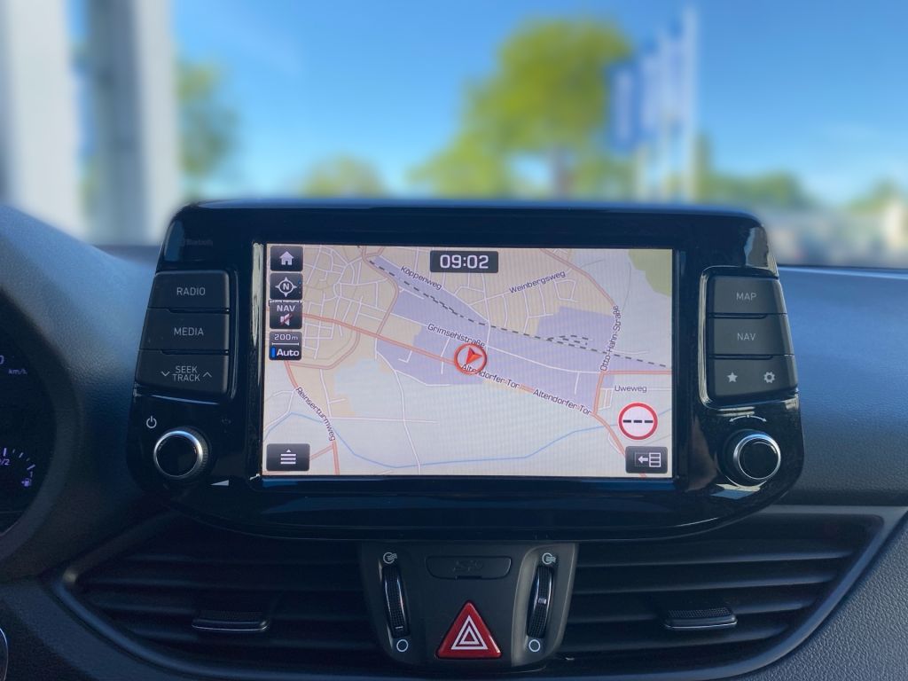 Fahrzeugabbildung Hyundai i30 1.4 T-GDI DCT Fastback Premium
