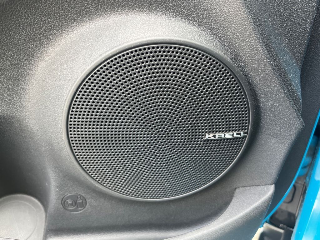 Fahrzeugabbildung Hyundai KONA EV Trend+Krell+Winterräder+Nav+Cam+SHZ