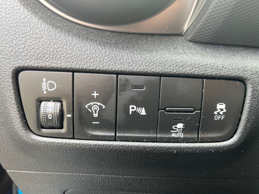 Fahrzeugabbildung Hyundai KONA EV Trend+Krell+Winterräder+Nav+Cam+SHZ
