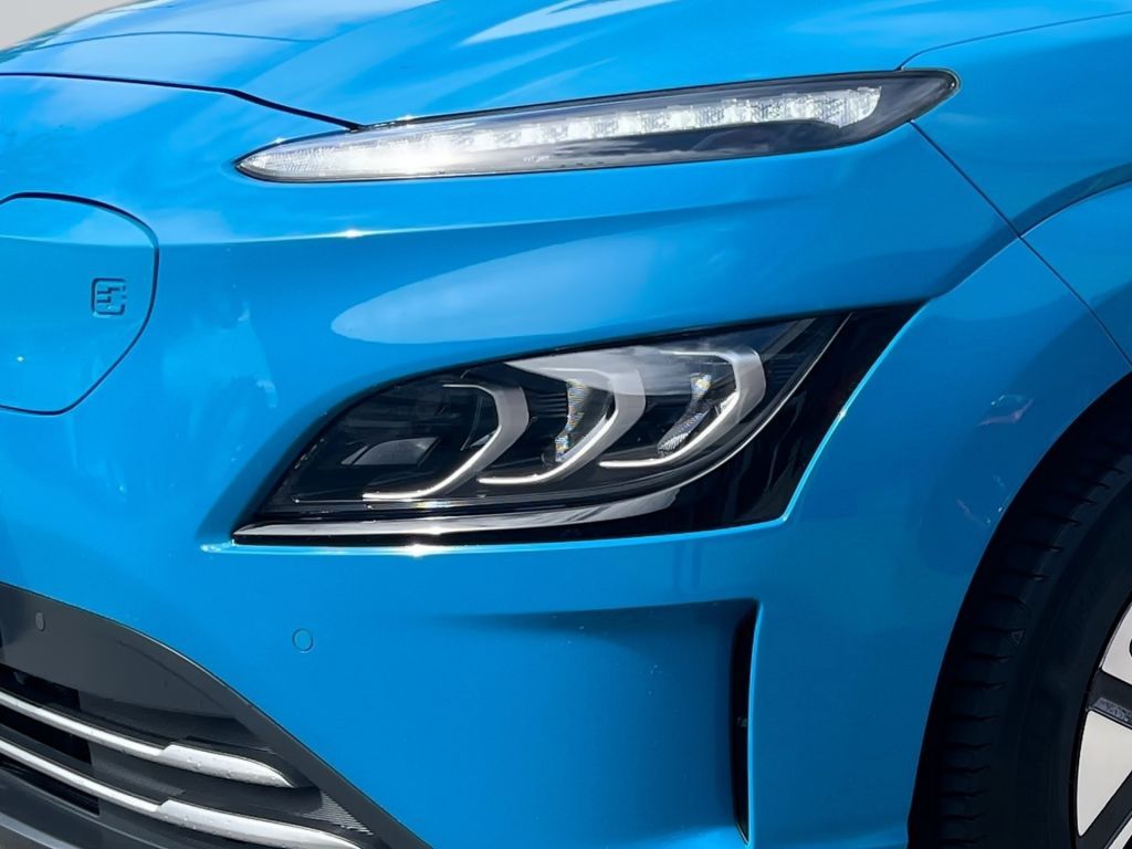 Fahrzeugabbildung Hyundai KONA EV Trend+Krell+Winterräder+Nav+Cam+SHZ