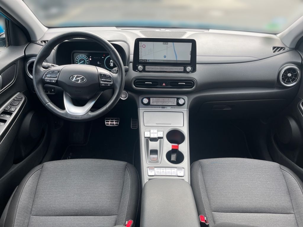 Fahrzeugabbildung Hyundai KONA EV Trend+Krell+Winterräder+Nav+Cam+SHZ
