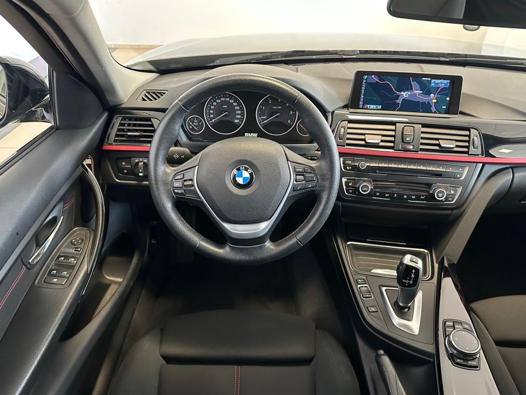 Fahrzeugabbildung BMW 320d Touring Aut. Sport Line